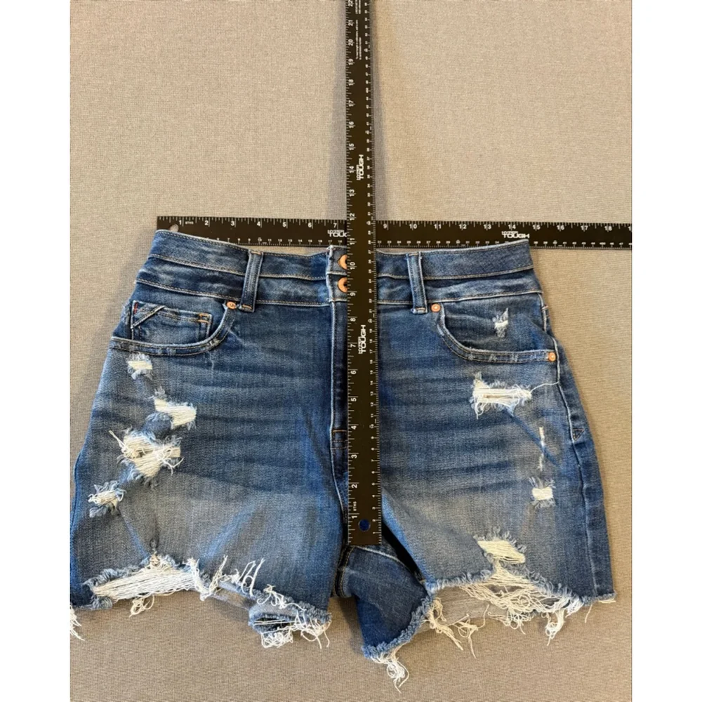 Edgely Original Fit High Rise Shortie Denim Shorts sz 8 double button distressed
